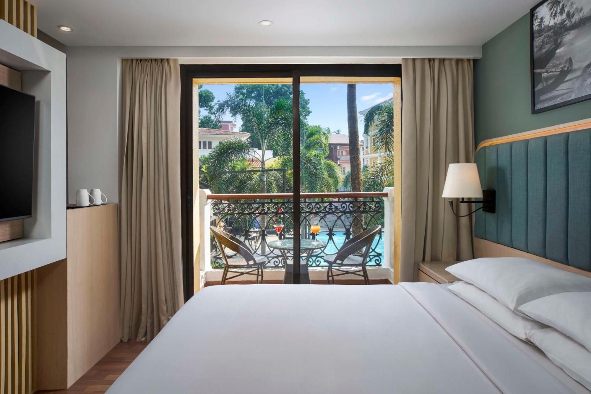 Park Inn By Radisson Goa Candolim Esterno foto