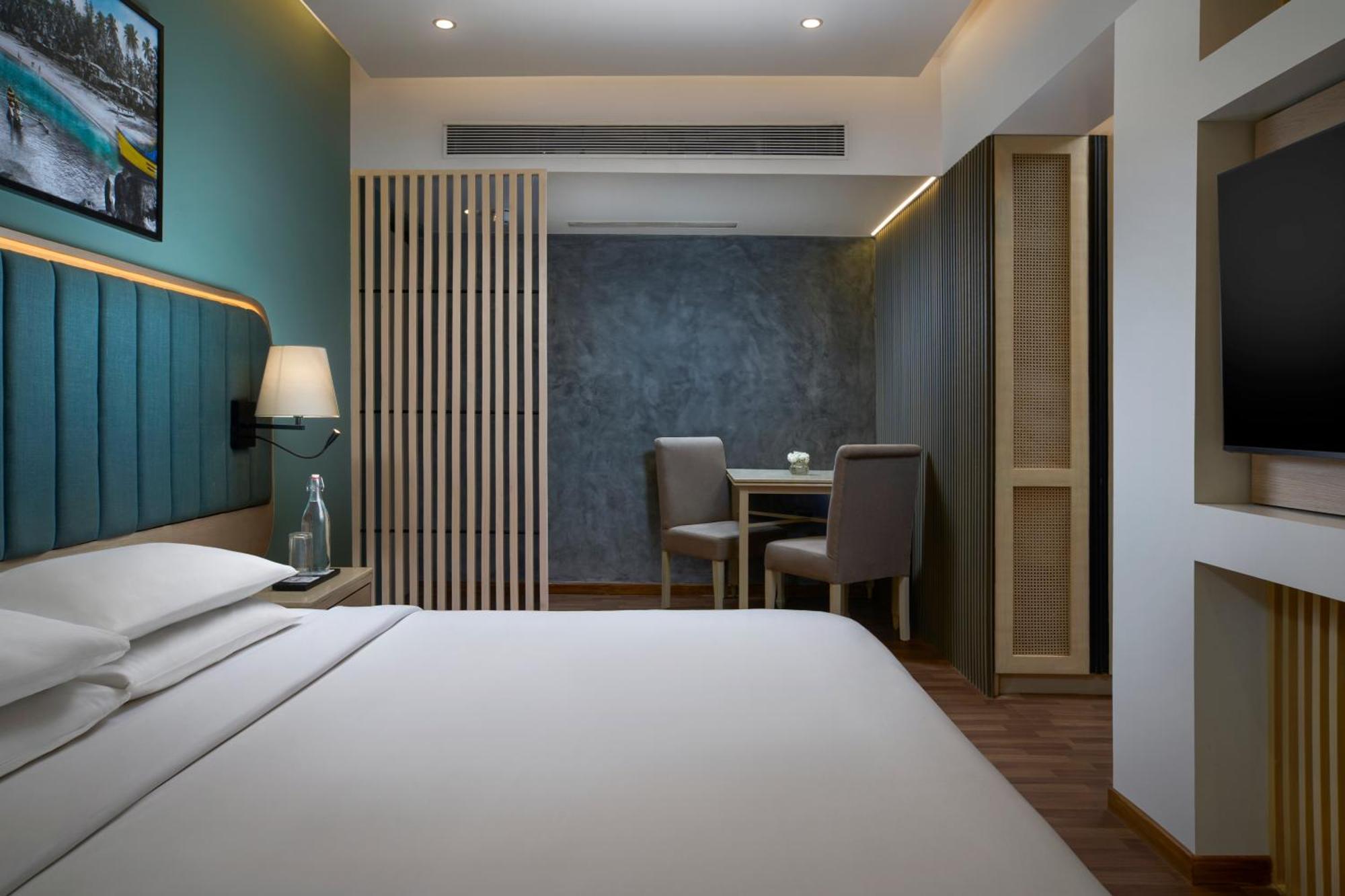 Park Inn By Radisson Goa Candolim Esterno foto